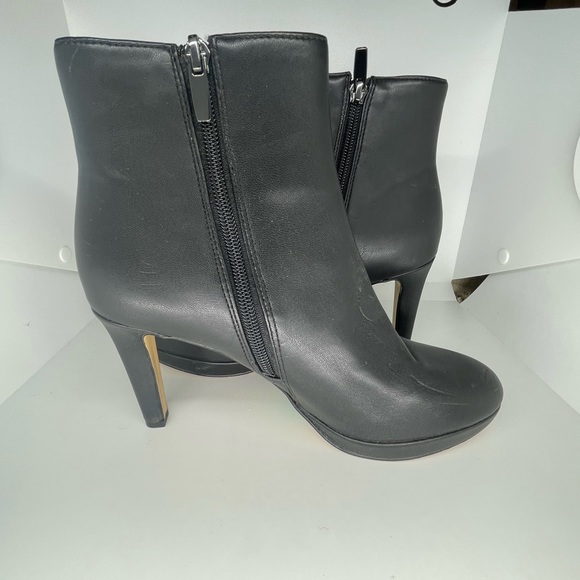 Nine West Womens  Platform High 4” Heel Ankle Boots Black  Size 8 - Picture 3 of 8